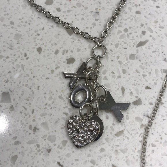 Random Jewelry - Picture 5 of 8